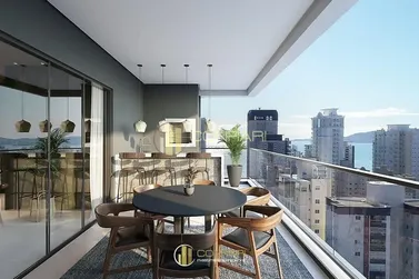 Apartamento &agrave; venda - 130m&sup2; - Meia Praia