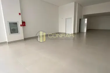 Sala Comercial para alugar - 100m&sup2; - Meia praia