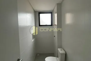 Apartamento &agrave; venda - 147m&sup2; - Pereque