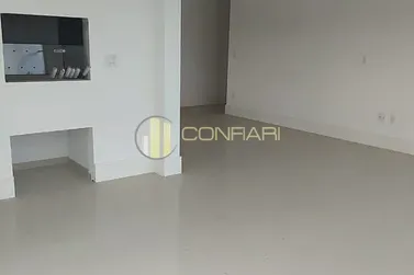 Apartamento &agrave; venda - 140m&sup2; - Centro