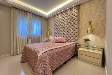 Apartamento &agrave; venda - 148m&sup2; - Meia Praia