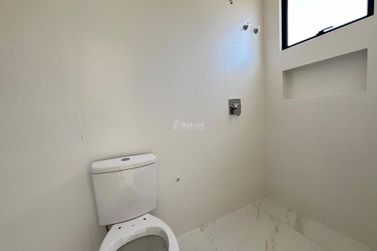 Apartamento &agrave; venda - 129m&sup2; - Meia Praia