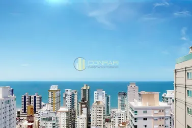 Apartamento &agrave; venda - 140m&sup2; - Meia Praia