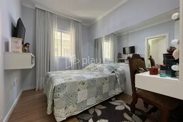 Apartamento &agrave; venda - 133m&sup2; - Meia Praia