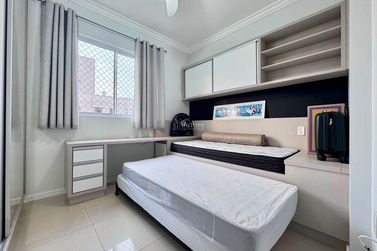 Apartamento &agrave; venda - 126m&sup2; - Centro
