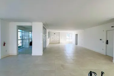 Apartamento &agrave; venda - 297m&sup2; - Meia Praia