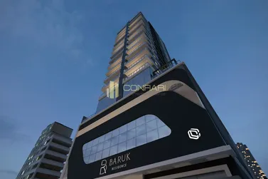 Apartamento &agrave; venda - 122m&sup2; - Meia Praia
