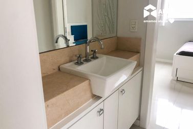 Apartamento para alugar - 125m&sup2; - Centro
