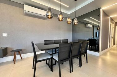 Apartamento &agrave; venda - 138m&sup2; - Centro