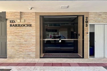 Apartamento &agrave; venda - 80m&sup2; - Centro