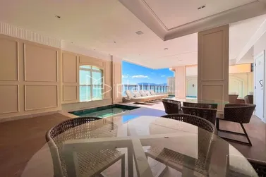 Apartamento &agrave; venda - 186m&sup2; - Pereque