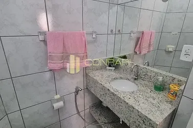 Apartamento &agrave; venda - 110m&sup2; - Meia Praia