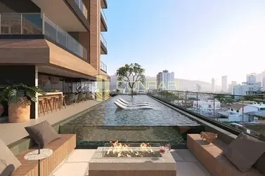Apartamento &agrave; venda - 133m&sup2; - Meia Praia