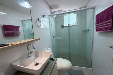 Apartamento &agrave; venda - 160m&sup2; - Meia Praia