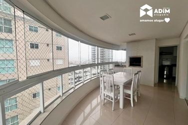 Apartamento para alugar - 95m&sup2; - Centro