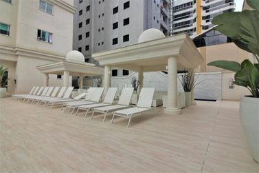 Apartamento &agrave; venda - Meia Praia