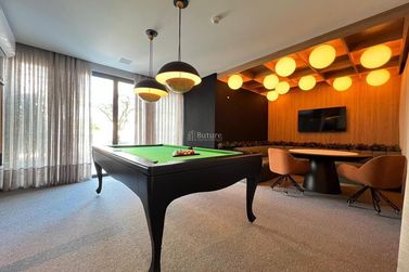 Apartamento &agrave; venda - 132m&sup2; - Meia Praia