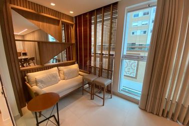 Apartamento &agrave; venda - 141m&sup2; - Meia Praia