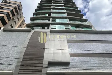 Apartamento para alugar - 132m&sup2; - Meia praia