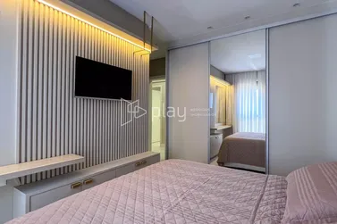 Apartamento &agrave; venda - 115m&sup2; - Meia Praia