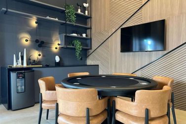 Apartamento &agrave; venda - 127m&sup2; - Meia Praia