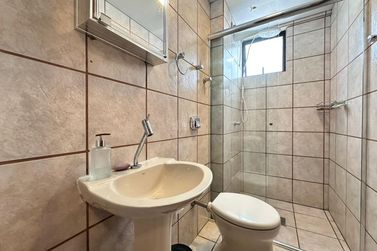 Apartamento &agrave; venda - 120m&sup2; - Meia Praia