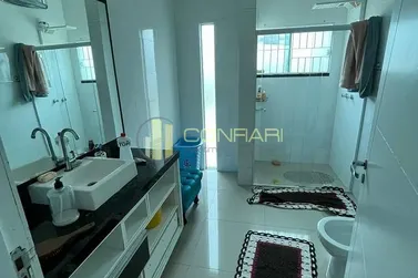 Casa &agrave; venda - 196m&sup2; - Perequ&ecirc;