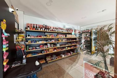 Apartamento &agrave; venda - 90m&sup2; - Pioneiros