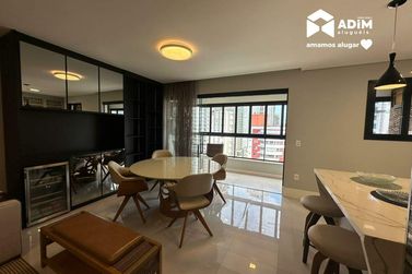 Apartamento para alugar - 147m&sup2; - Centro