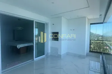 Apartamento &agrave; venda - 143m&sup2; - centro