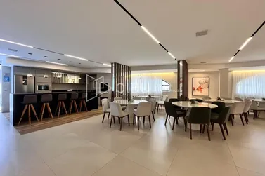 Apartamento &agrave; venda - 70m&sup2; - Meia Praia