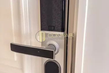 Apartamento &agrave; venda - 183m&sup2; - Meia Praia
