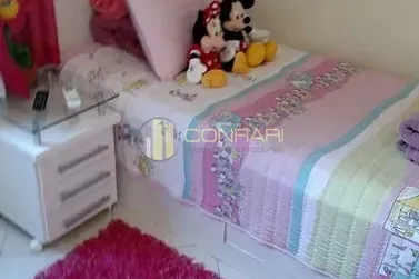 Apartamento &agrave; venda - 130m&sup2; - Meia Praia