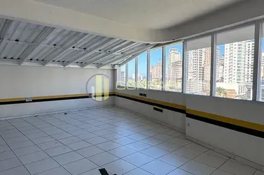 Sala Comercial &agrave; venda - 38m&sup2; - Meia Praia