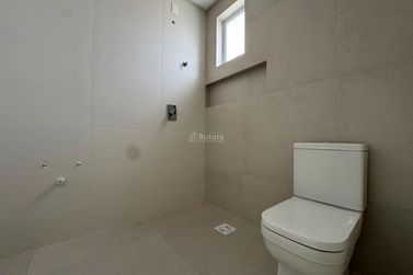 Apartamento &agrave; venda - 160m&sup2; - Meia Praia