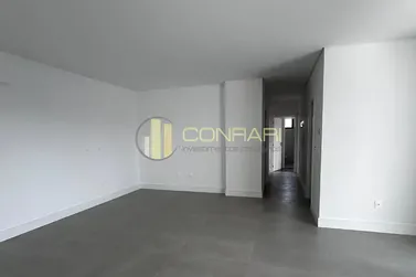Apartamento &agrave; venda - 120m&sup2; - Meia Praia