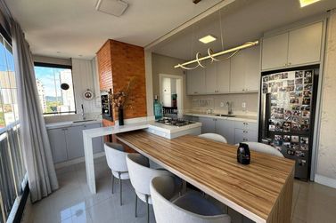 Apartamento &agrave; venda - Meia Praia