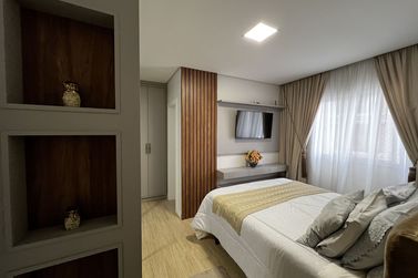 Apartamento &agrave; venda - 117m&sup2; - Meia Praia