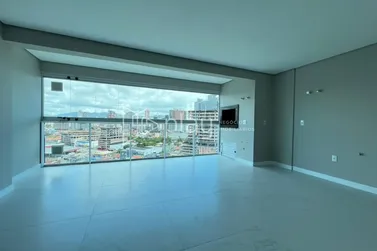 Apartamento &agrave; venda - 80m&sup2; - Vila Nova