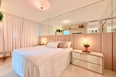Apartamento &agrave; venda - 160m&sup2; - Meia Praia