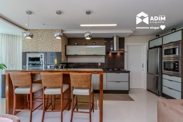 Apartamento para alugar - 128m&sup2; - Centro