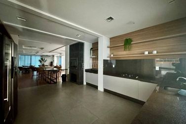 Apartamento &agrave; venda - Meia Praia