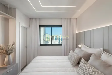 Apartamento &agrave; venda - 114m&sup2; - Meia Praia