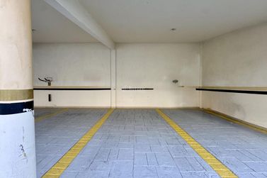 Apartamento &agrave; venda - 80m&sup2; - Centro