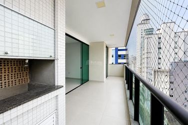 Apartamento &agrave; venda - 208m&sup2; - Meia Praia