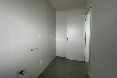 Apartamento &agrave; venda - 207m&sup2; - Meia Praia