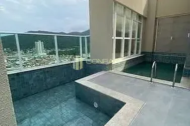Apartamento &agrave; venda - 118m&sup2; - Centro