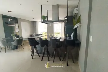 Apartamento &agrave; venda - 70m&sup2; - Morretes