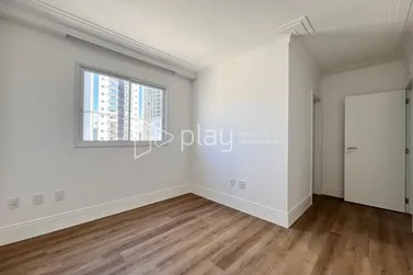 Apartamento &agrave; venda - 143m&sup2; - Canto da Praia