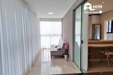 Apartamento para alugar - 123m&sup2; - Meia Praia